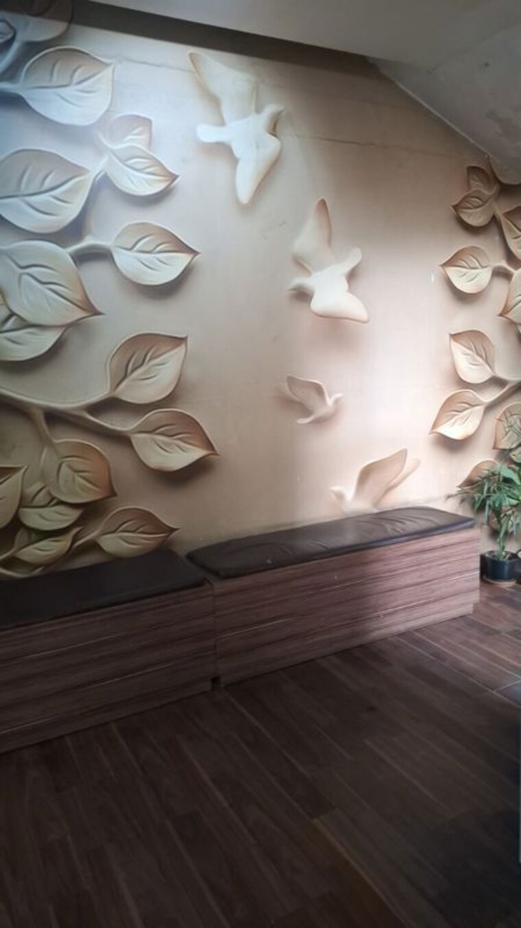  Parking, sector 2 Commercial Office Space 1000 Sq.Ft. In Sector 2 Noida 10586726