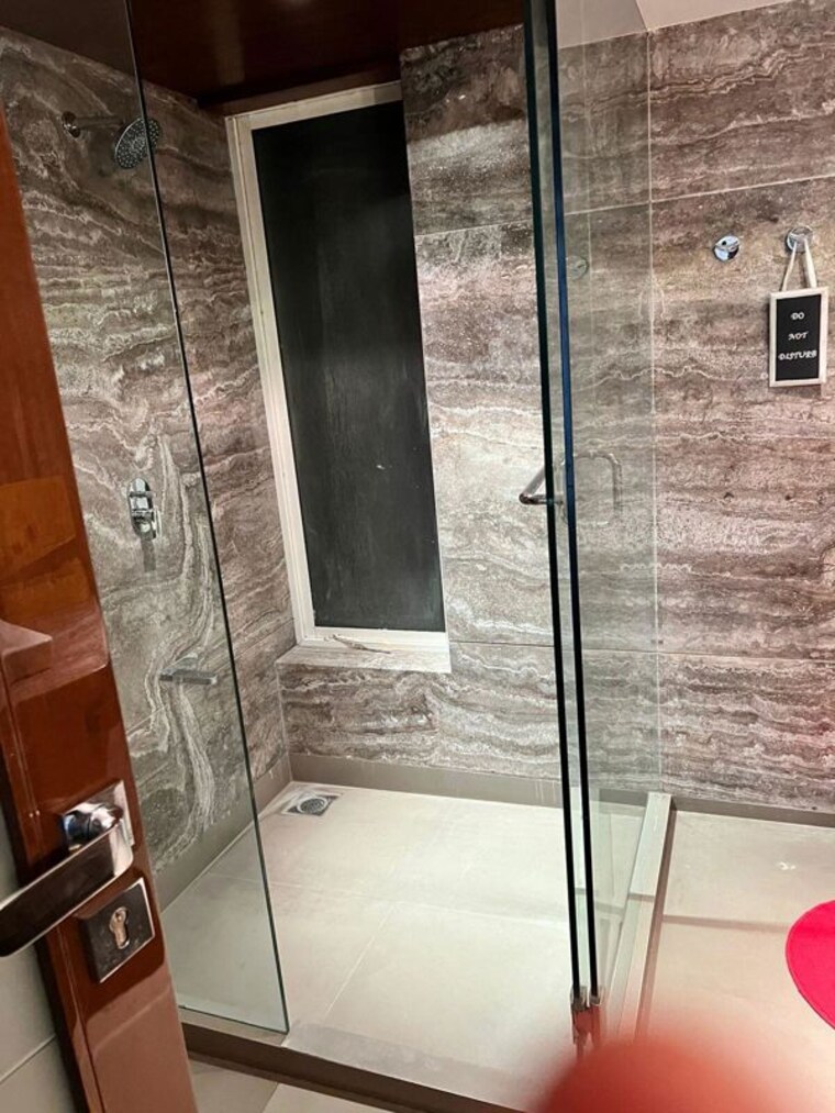 Bathroom, abil-gods-blessings 5 Bedroom 7500 Sq.Ft. Apartment In Koregaon Park Pune 10586701