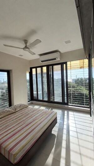 3 BHK Apartment For Rent in Worli Sea Face