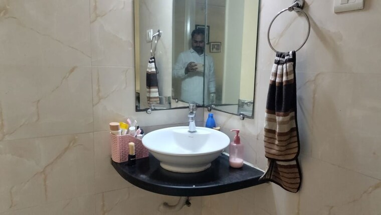 Bathroom, tharwani-heritage 2 Bedroom 1200 Sq.Ft. Apartment In Kharghar Sector 7 Navi Mumbai 10586744