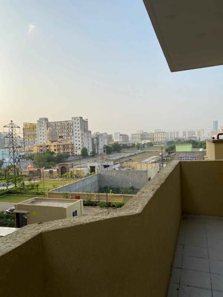 Swimming Pool, gurgaon village 2 Bedroom 720 Sq.Ft. Builder Floor In Gurgaon Village Gurgaon 10586737
