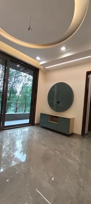 Room in 4 BHK Builder Floor at Puri Aman Vilas, Sector 89 – for Sale