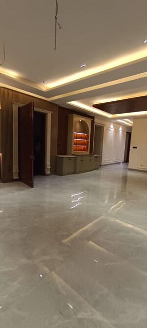 Parking in 4 BHK Builder Floor at Puri Aman Vilas, Sector 89 – for Sale