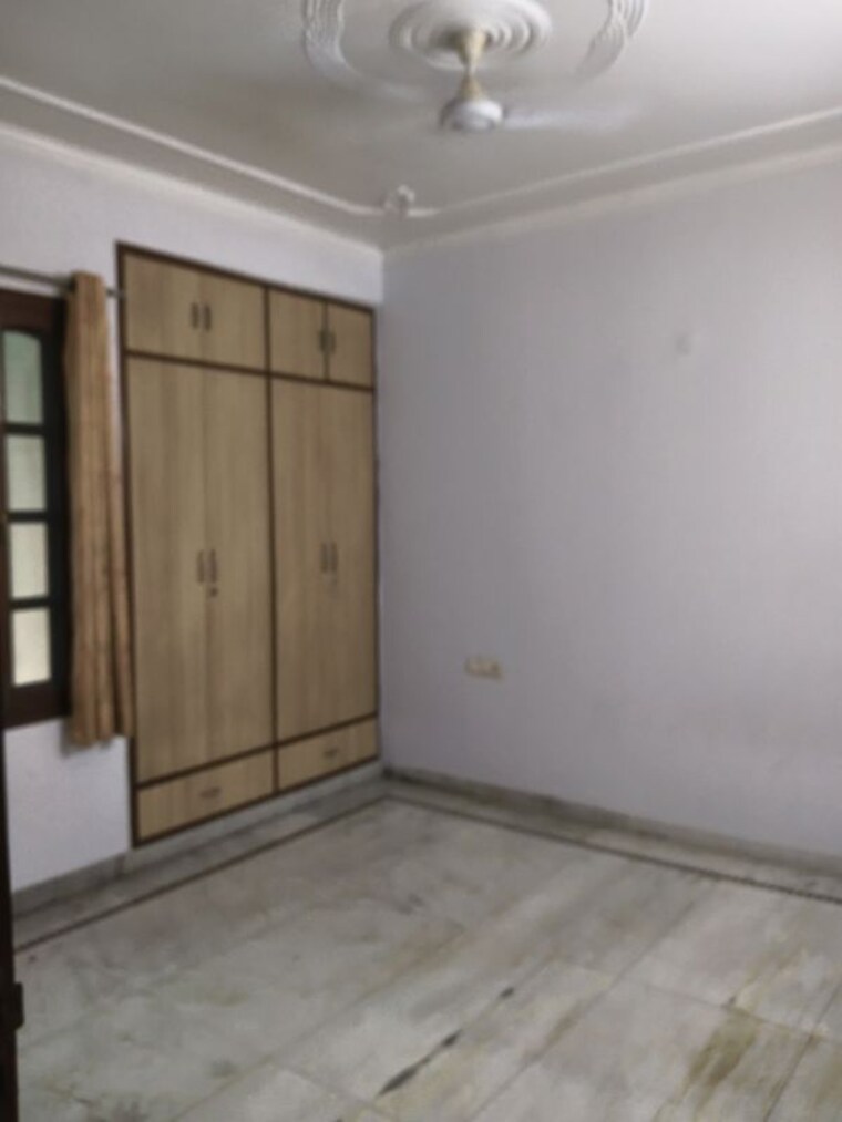 Room, rwa-apartments-sector-52 3 Bedroom 1500 Sq.Ft. Apartment In Sector 52 Noida 10586775