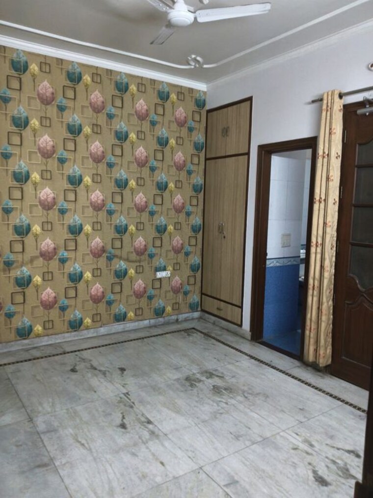 Room, rwa-apartments-sector-52 3 Bedroom 1500 Sq.Ft. Apartment In Sector 52 Noida 10586775