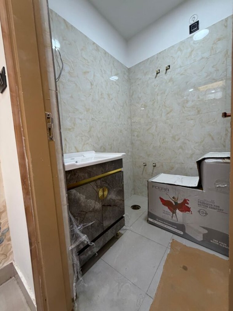 Kitchen, vasundhara sector 5 3 Bedroom 1200 Sq.Ft. Builder Floor In Vasundhara Sector 5 Ghaziabad 10586782