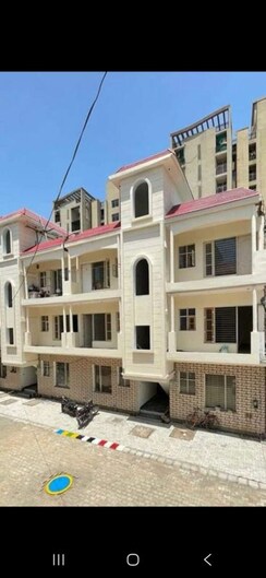 1 BHK Builder Floor For Sale in Bhago Majra Road