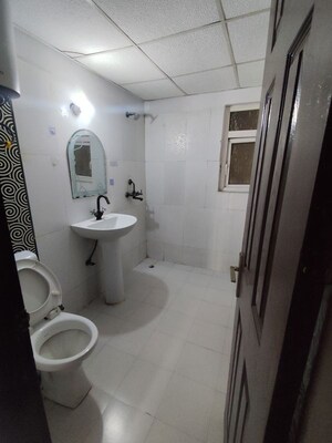 Bathroom in 2 BHK Apartment at Paramount Floraville, Sector 137 – for Sale