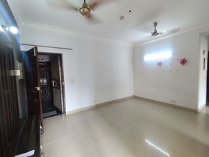 Room in 2 BHK Apartment at Paramount Floraville, Sector 137 – for Sale