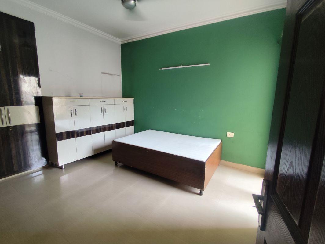 2 BHK 1045 Sq.Ft. Apartment in Paramount Floraville