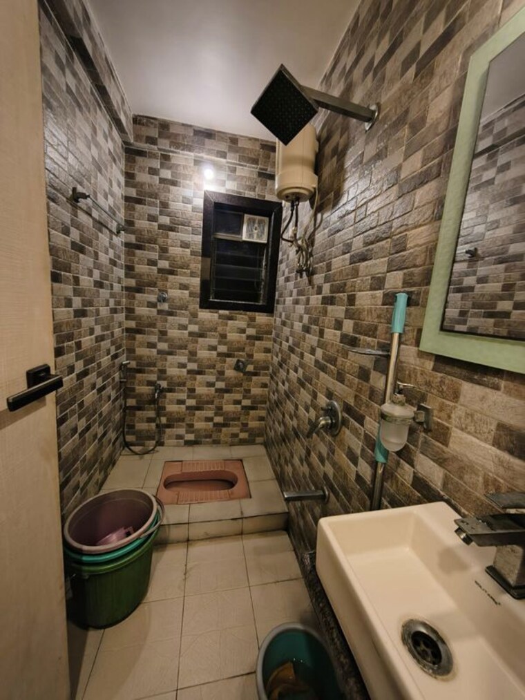 Bathroom, ravechi-heights 3 Bedroom 1500 Sq.Ft. Apartment In Kharghar Navi Mumbai 10586814