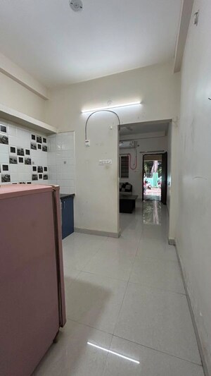 Room in 1 BHK Builder Floor at Vijay Nagar – for Rent