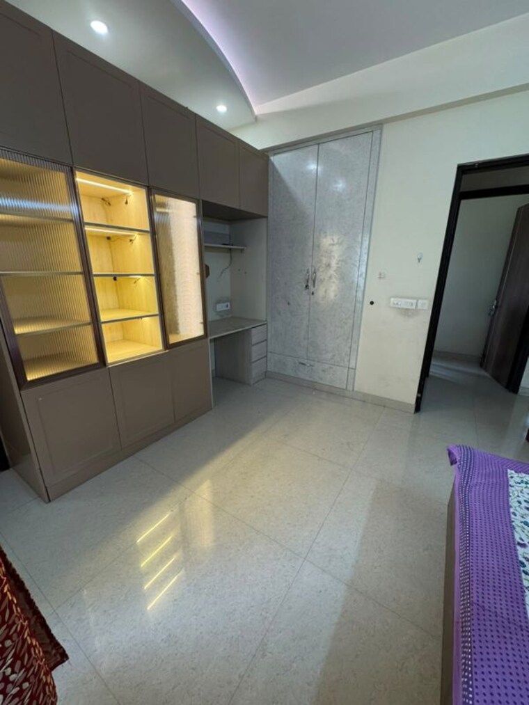 Kitchen, lord-krishna-apartment 4 Bedroom 3200 Sq.Ft. Apartment In Sector 43 Gurgaon 10586829