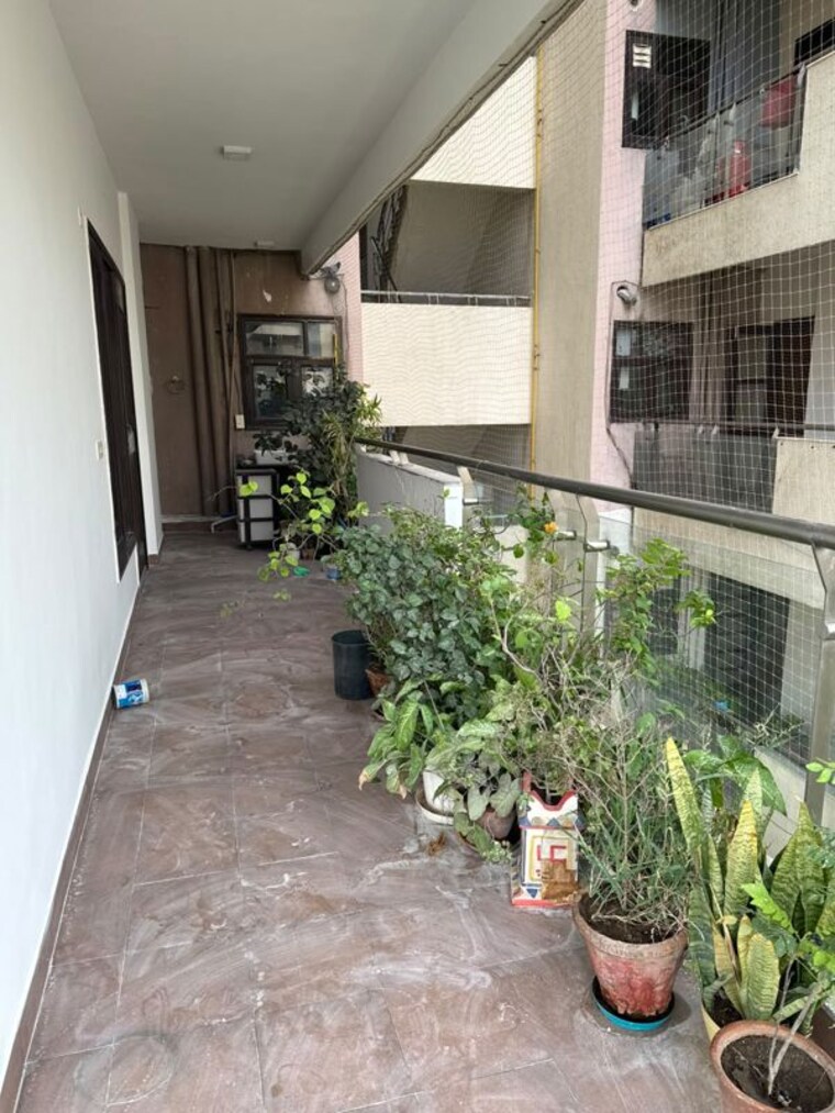 Balcony, lord-krishna-apartment 4 Bedroom 3200 Sq.Ft. Apartment In Sector 43 Gurgaon 10586829