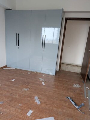 Room in  Apartment at Godrej Air Sector 85, Sector 85 – for Rent