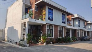 3 BHK Villa – Exterior View View at Kingson Green Villa Phase 2, Panchsheel Green - for Sale
