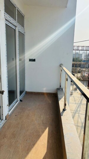 Balcony in 3 BHK Villa at Kingson Green Villa Phase 2, Panchsheel Green – for Sale