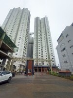 3 BHK + Prayer Room,Study Room,Basement,Store Room 1765 Sq.Ft. Apartment in Hallmark Treasor