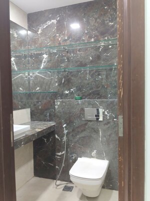 Furnished Amenities in 2 BHK Apartment at Transcon Triumph Tower, Andheri West – for Sale