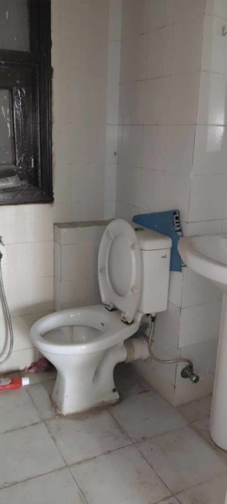 Bathroom, rps-savana 2.5 Bedroom 1339 Sq.Ft. Apartment In Sector 88 Faridabad 10586907