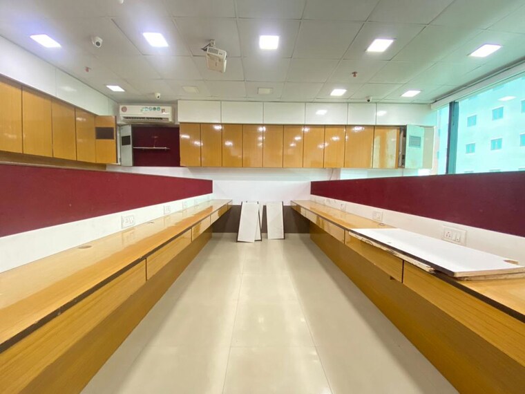 Kitchen, goregaon east Commercial Office Space 1200 Sq.Ft. In Goregaon East Mumbai 10586906
