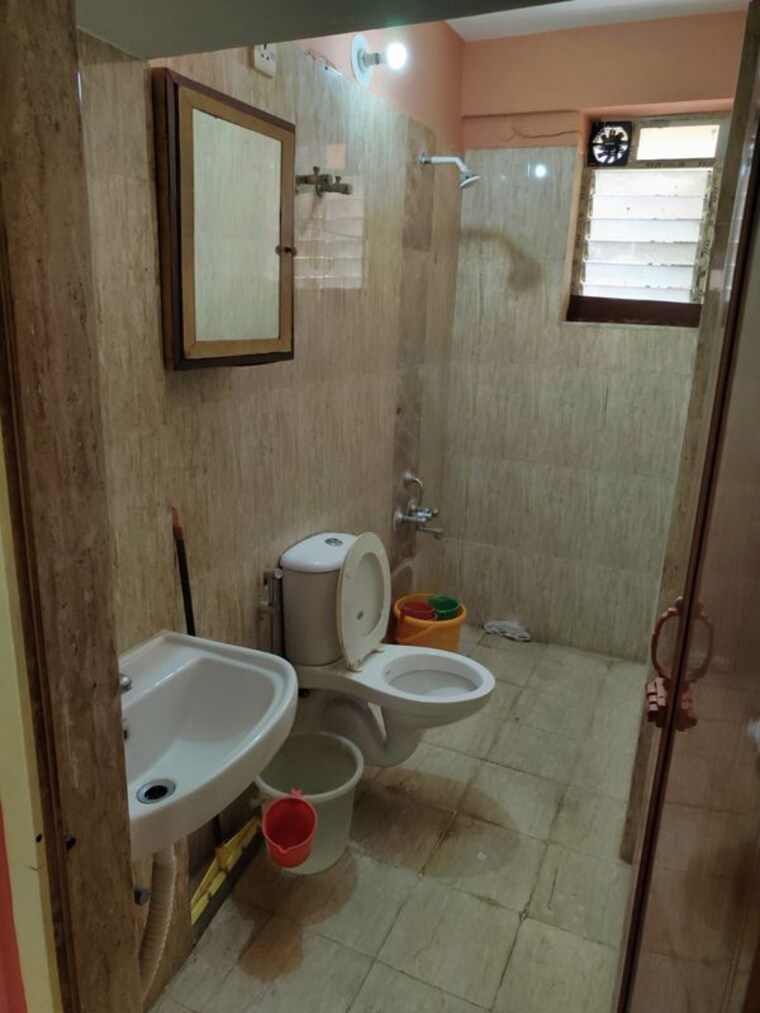 Bathroom, new town 3 Bedroom 1486 Sq.Ft. Apartment In New Town Kolkata 10586911