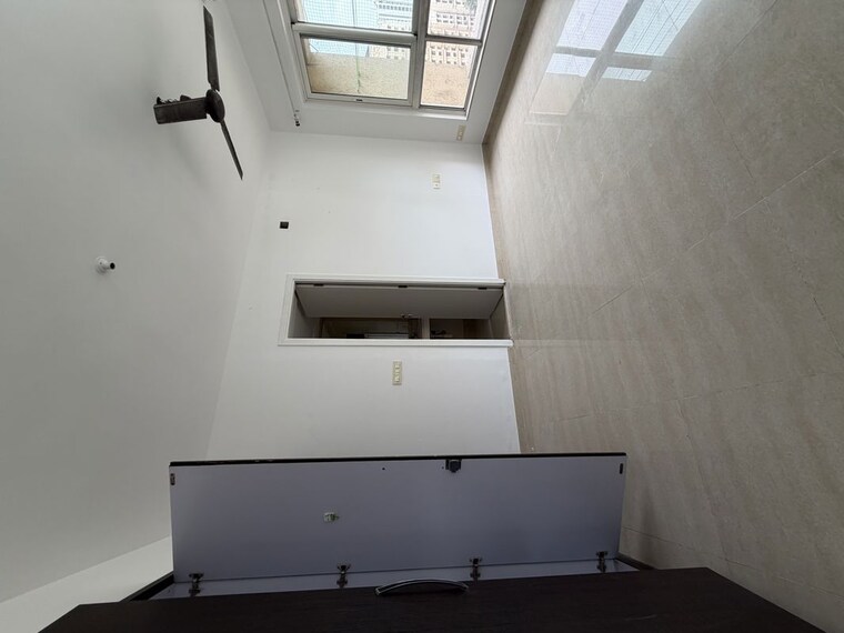 Bathroom, hiranandani-meadows 2.5 Bedroom 1400 Sq.Ft. Apartment In Manpada Thane 10586918