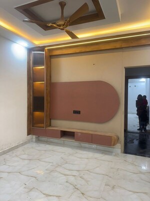Room in 3 BHK Villa at Kingson Green Villa Phase 2, Panchsheel Green – for Sale