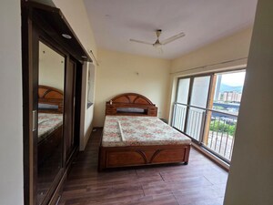 2.5 BHK Apartment For Rent in Lodha Splendora, Ghodbunder Road