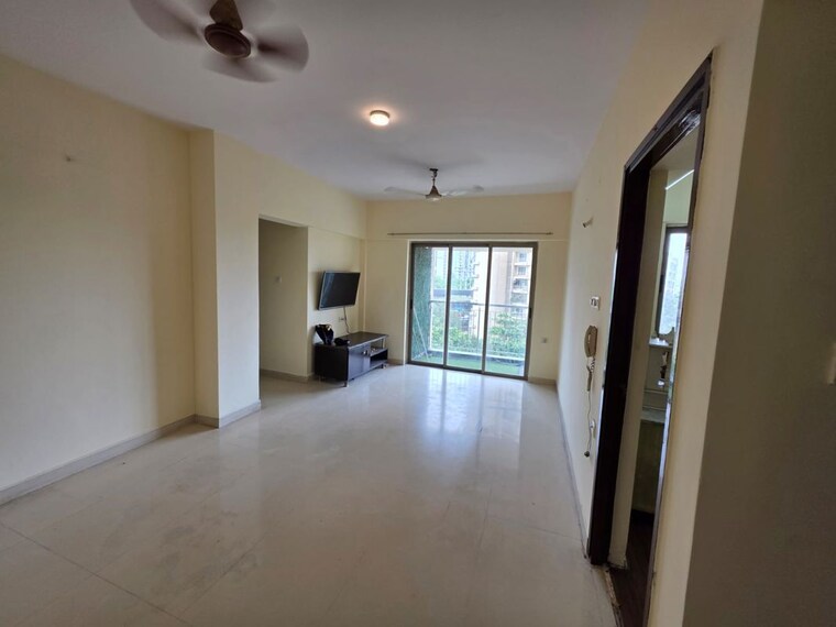 Living Room, lodha-splendora 2.5 Bedroom 1200 Sq.Ft. Apartment In Ghodbunder Road Thane 10586931