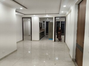 Room in 3 BHK Apartment at Sushma Valencia, International Airport Road – for Rent