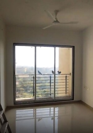 Room in 4 BHK Apartment at Versatile Valley, Dombivli East – for Sale