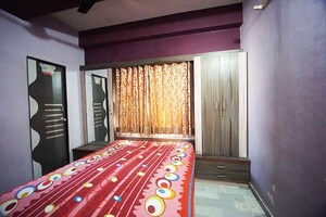 Bedroom in 2 BHK Apartment at Kankaria – for Sale