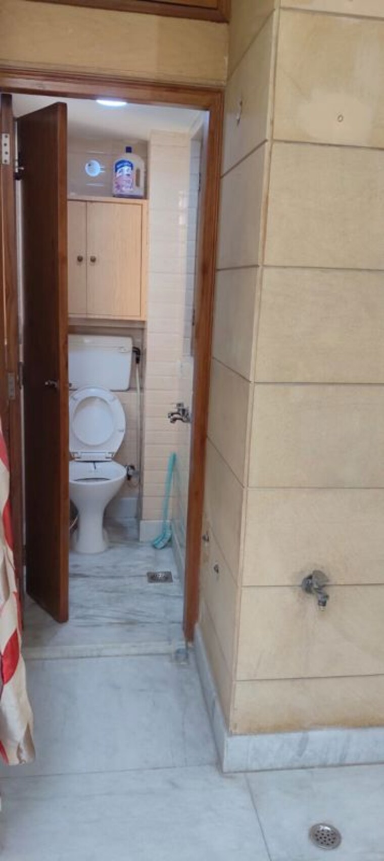 Bathroom, lajpat nagar 2 Bedroom 900 Sq.Ft. Builder Floor In Lajpat Nagar Delhi 10586959