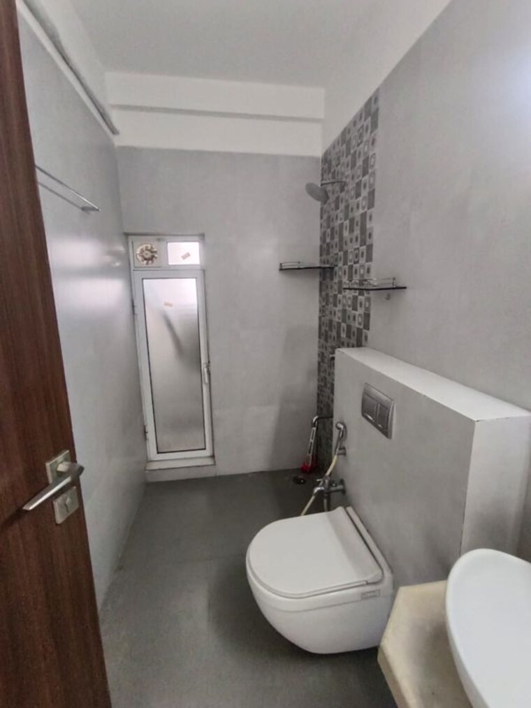 Bathroom, tridhaatu-bhaveshwar-vilas 2 Bedroom 1100 Sq.Ft. Apartment In Chembur Mumbai 10586963