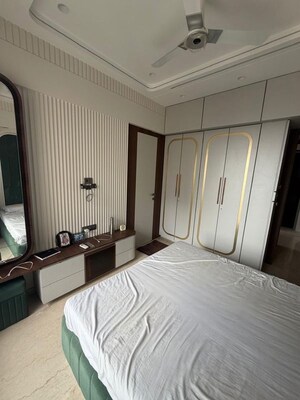 Bedroom in 2.5 BHK Apartment at Govardhangiri, Goregaon West – for Rent