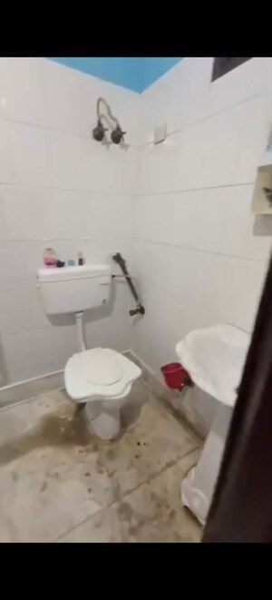 Bathroom in 4 BHK Builder Floor at Sector 1 Vaishali – for Sale