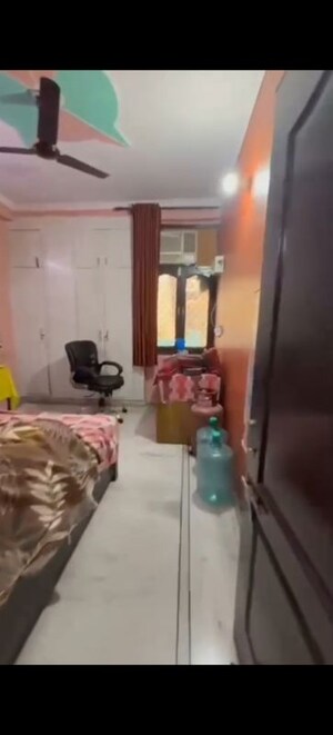 Bathroom in 4 BHK Builder Floor at Sector 1 Vaishali – for Sale
