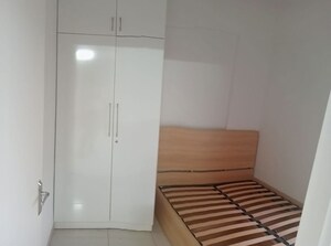 Room in 2 BHK Apartment at Icon Homz Iconest 3, Bommasandra – for Rent