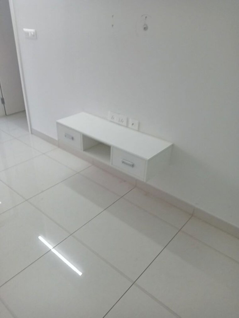 Bathroom, icon-homz-iconest-3 2 Bedroom 655 Sq.Ft. Apartment In Bommasandra Bangalore 10518969