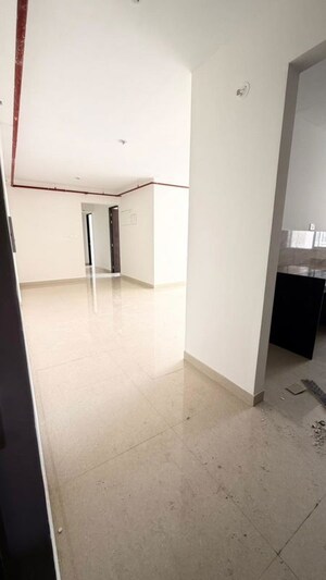 Room in 2 BHK Apartment at Hubtown Rising City, Ghatkopar East – for Rent