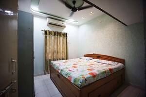 1 BHK Apartment For Sale in Isanpur