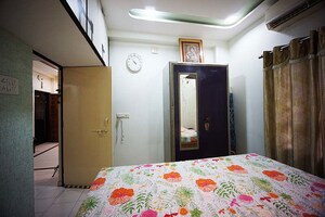 Bedroom in 1 BHK Apartment at Isanpur – for Sale