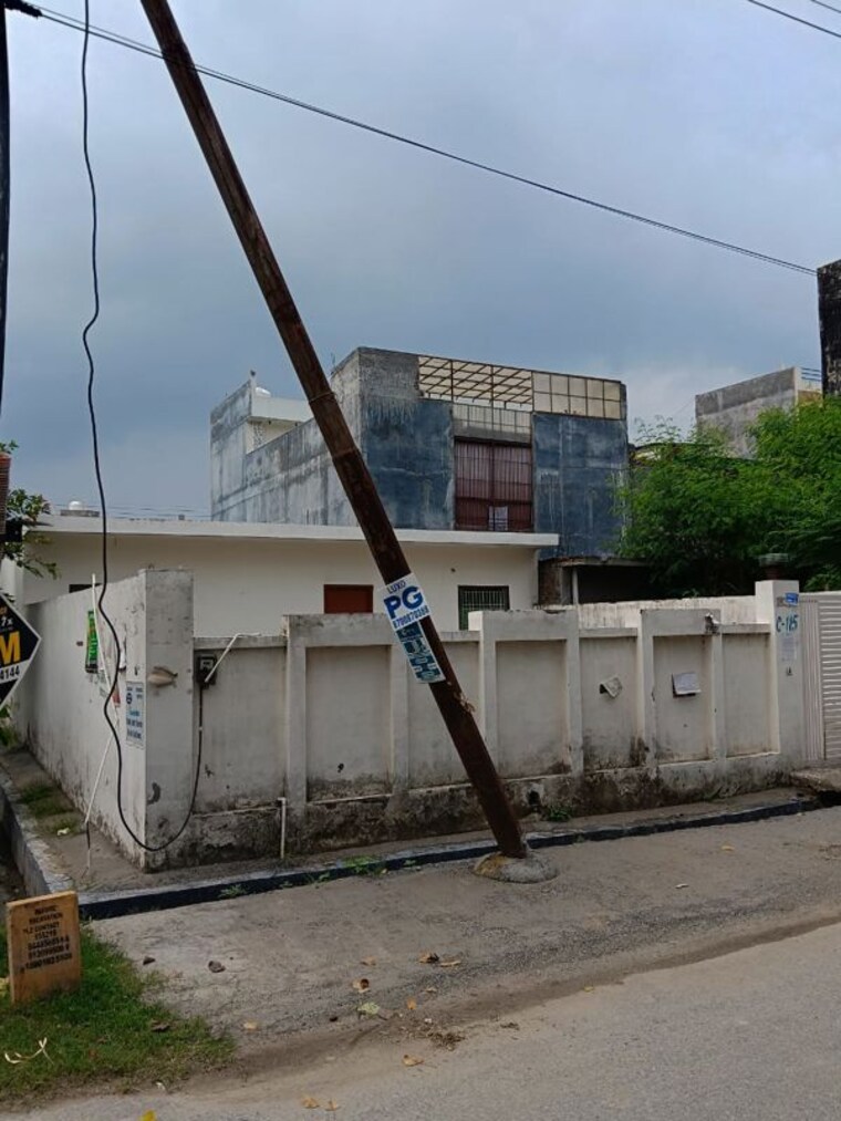 Exterior View, sector 46 4 Bedroom 450 Sq.Mt. Villa In Sector 46 Noida 10587001