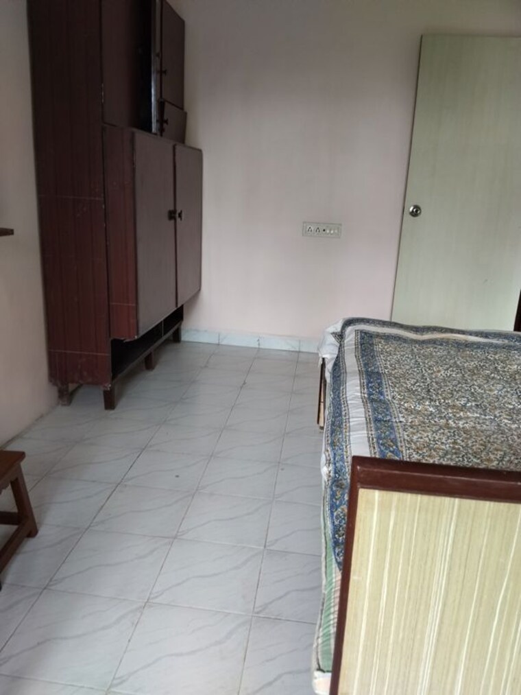 Bedroom, silver-dunes 2 Bedroom 500 Sq.Ft. Apartment In Prabhadevi Mumbai 10587024