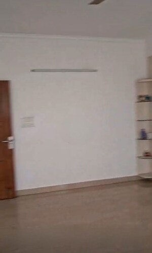 Room in 4 BHK Apartment at The Chhatrapati Shivaji CGHS, Sector 45 – for Rent