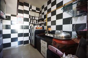 Team Area in 3 BHK Apartment at Maninagar – for Sale