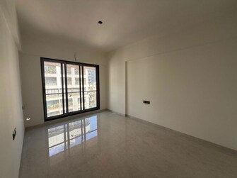 2 BHK Apartment For Rent in Mangal Darshan Apartment in Bandra West, Mumbai