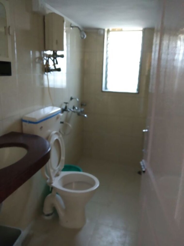 Bathroom, mangal-darshan-apartment 2 Bedroom 1300 Sq.Ft. Apartment In Bandra West Mumbai 10587069