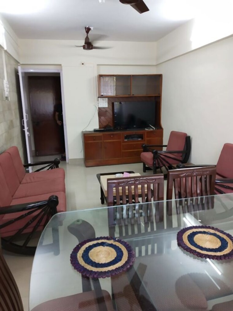 Living Room, mangal-darshan-apartment 2 Bedroom 1300 Sq.Ft. Apartment In Bandra West Mumbai 10587069